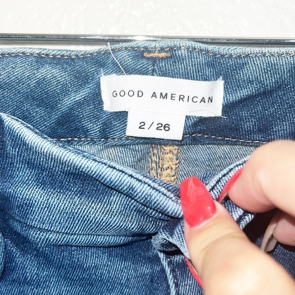 Good American Good Waist Stretchy Distressed Medium To Dark Wash Crop New Jeans - Picture 6 of 13